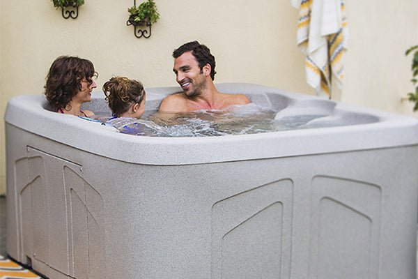 LS100DX Hot Tub 4-Person, 20-Jet