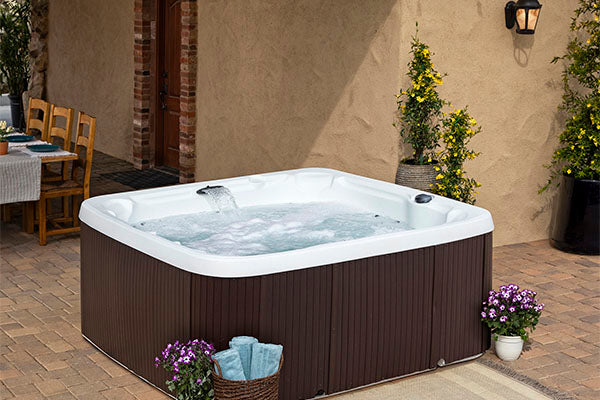 LS600DX Hot Tub 7-Person, 65-Jet